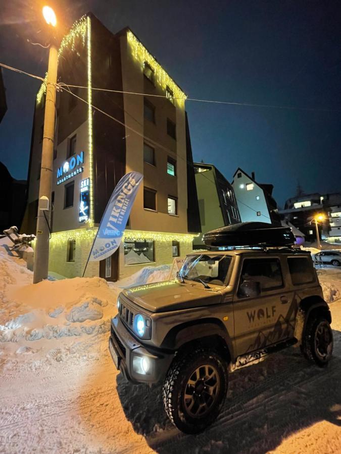 יהורינה Wolf Apartments מראה חיצוני תמונה